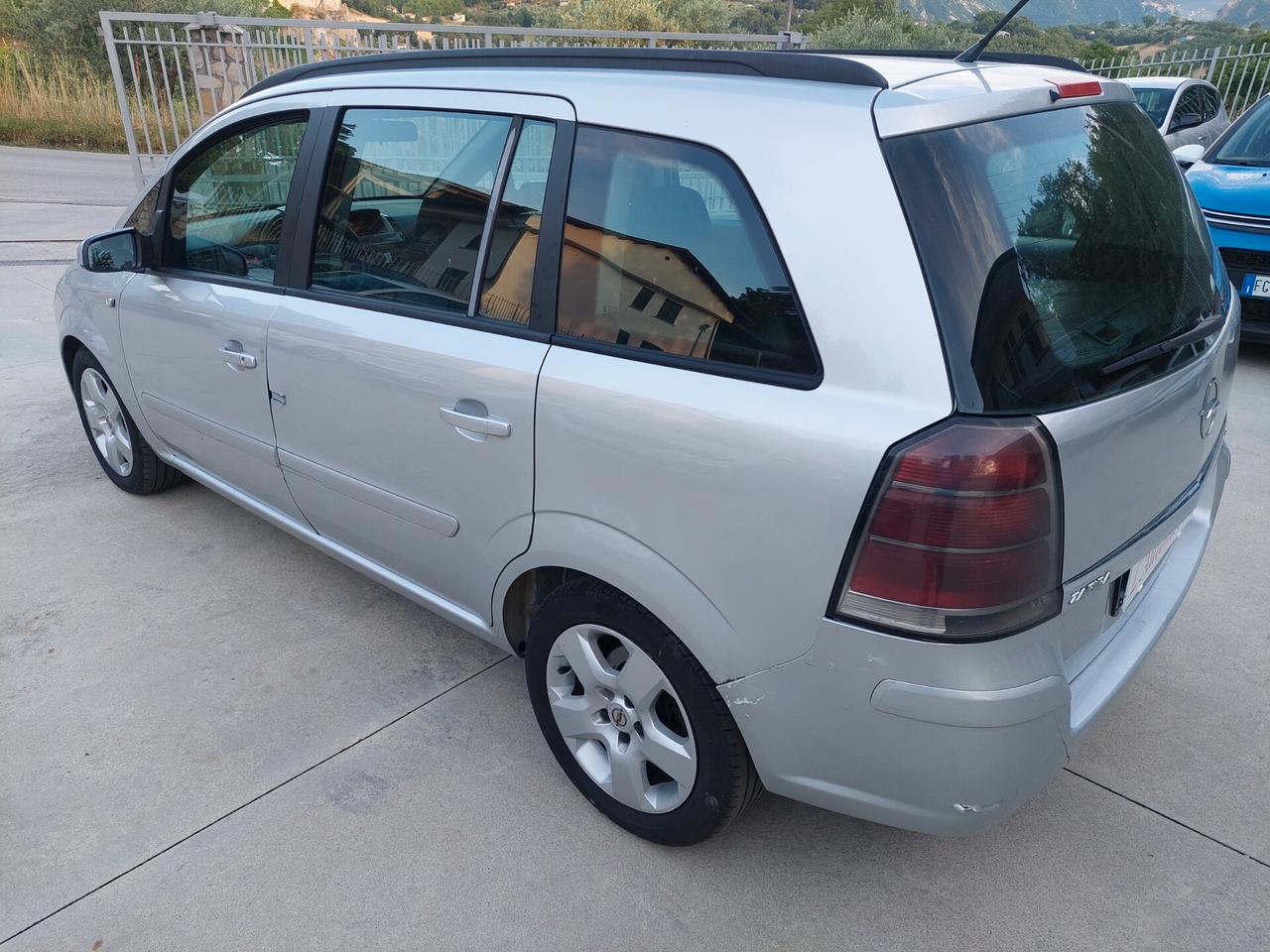 Opel Zafira 1.9 CDTI 120CV Enjoy 7POSTI