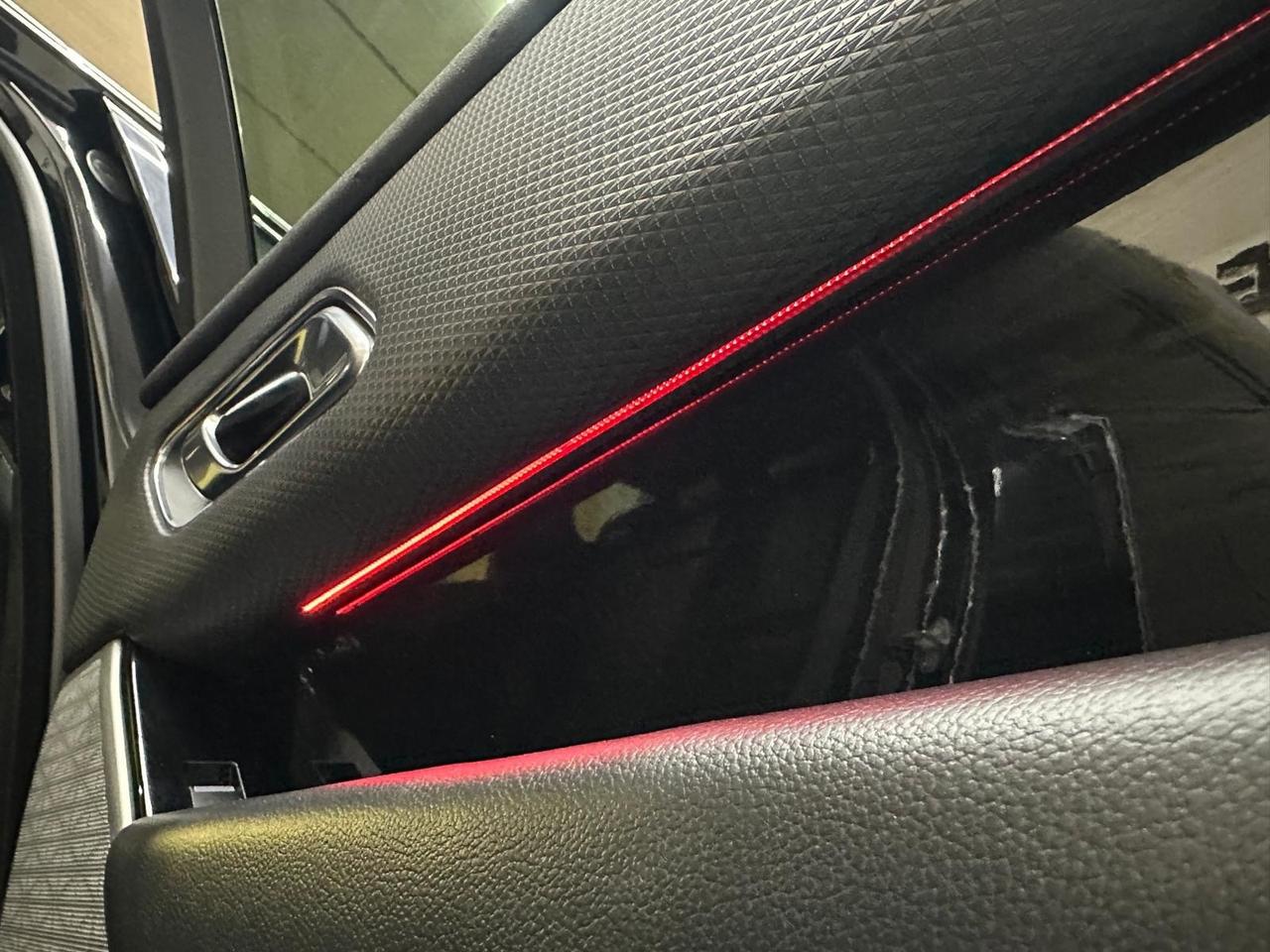 Land Rover Range Velar 2.0D I4 240 CV R-Dynamic HSE