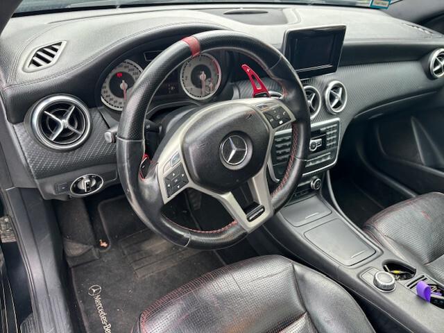 Mercedes-benz A 200 CDI BlueEFFICIENCY Premium automatica