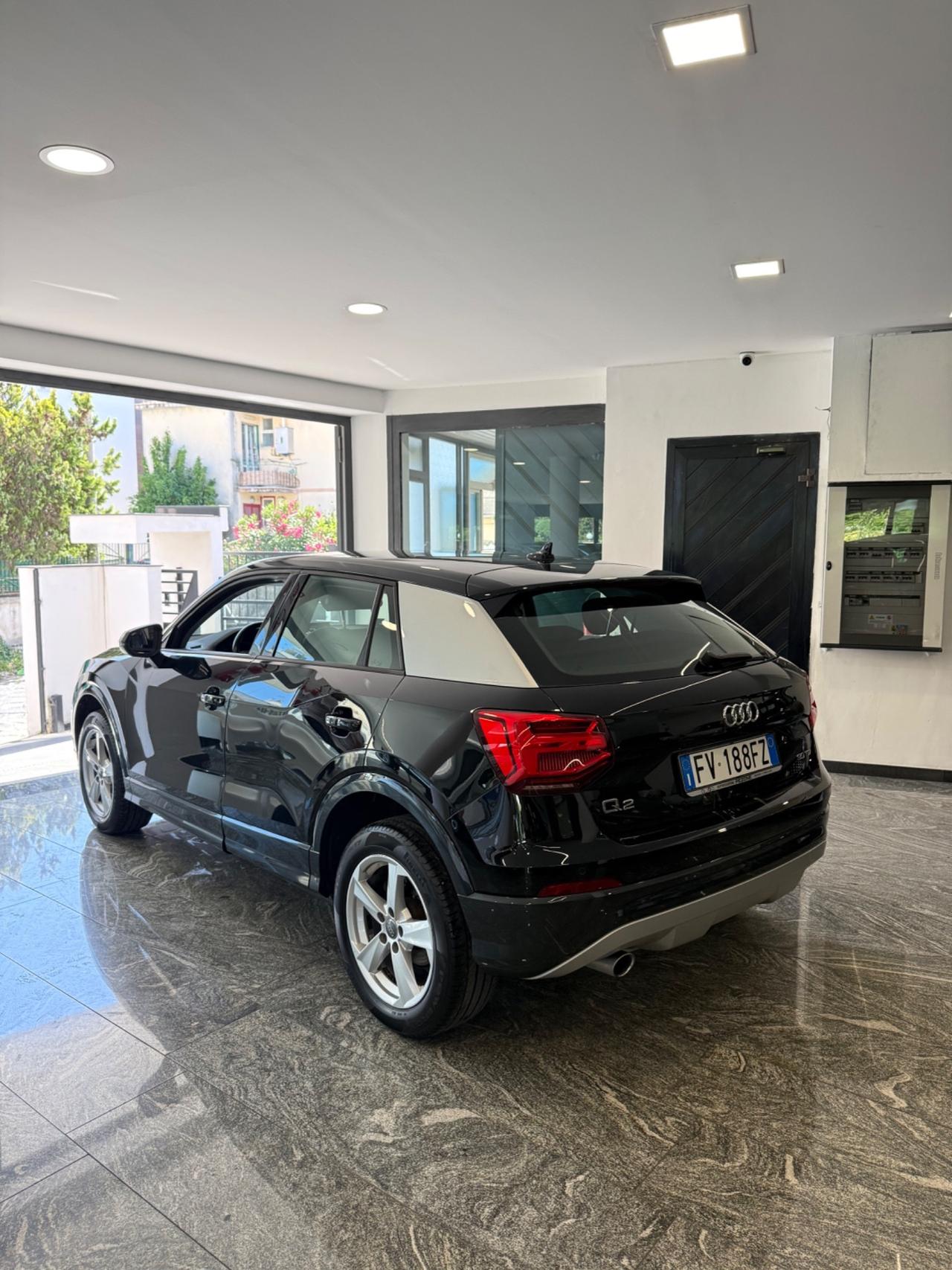 Audi Q2 30 TDI S tronic Business Design