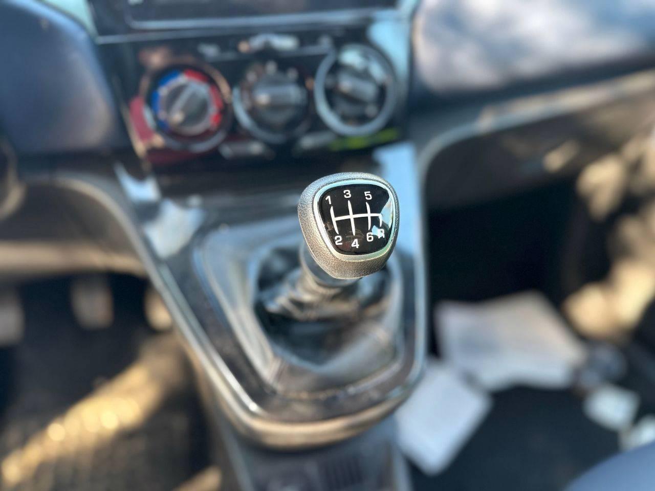 LANCIA Ypsilon III 2021 - Ypsilon 1.0 firefly hybrid Platino s&s 70cv