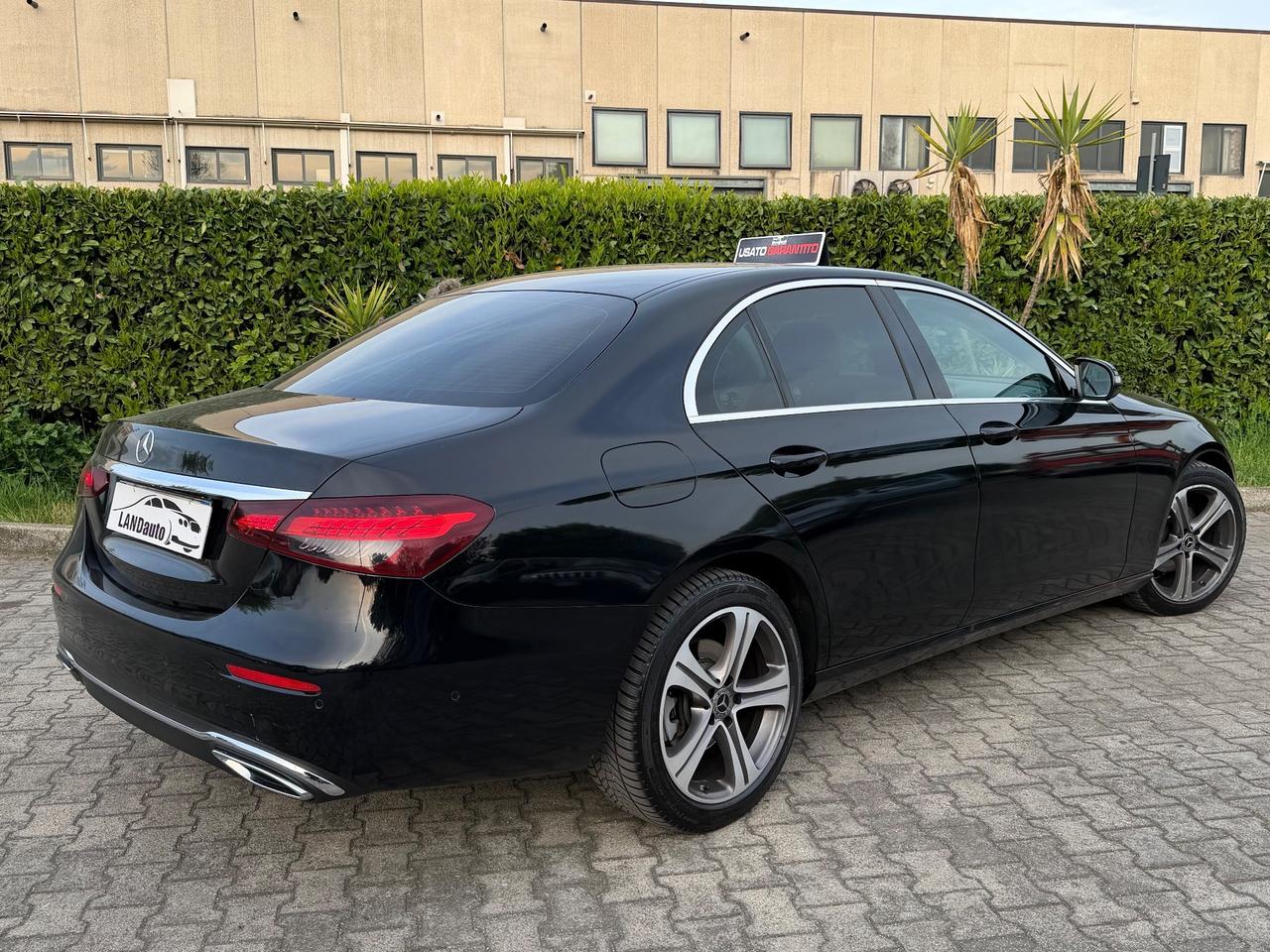 Mercedes-benz E 200d PREMIUM LED DISTRONIC FULL