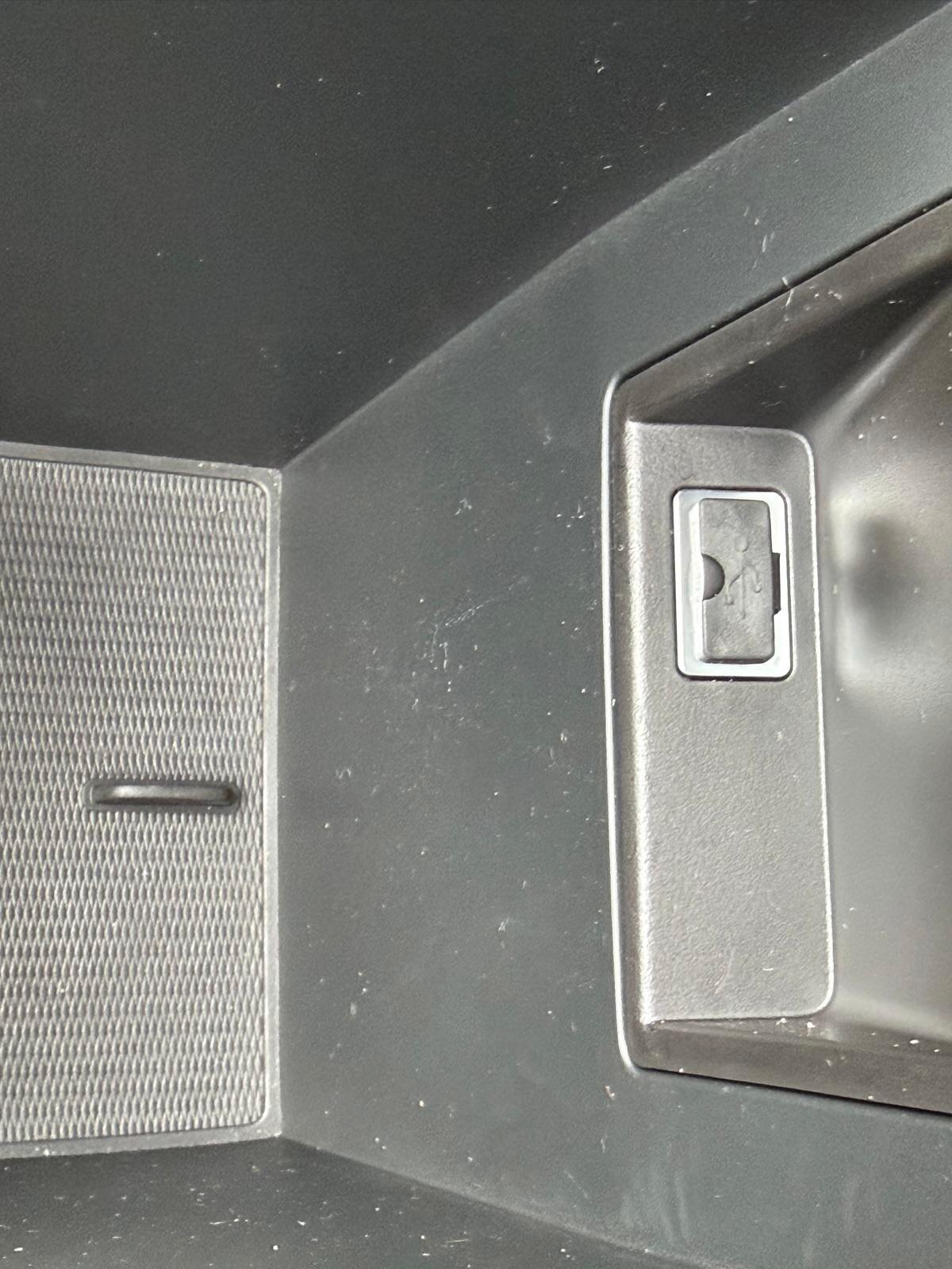 Volvo V40 D2 DISPLAY/NAVI