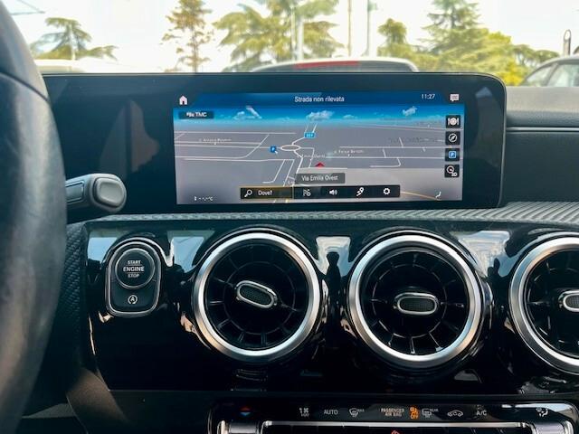 Mercedes-Benz CLA 200 Shooting Brake d Executive "NAVI / PDC /TELECAMERA /