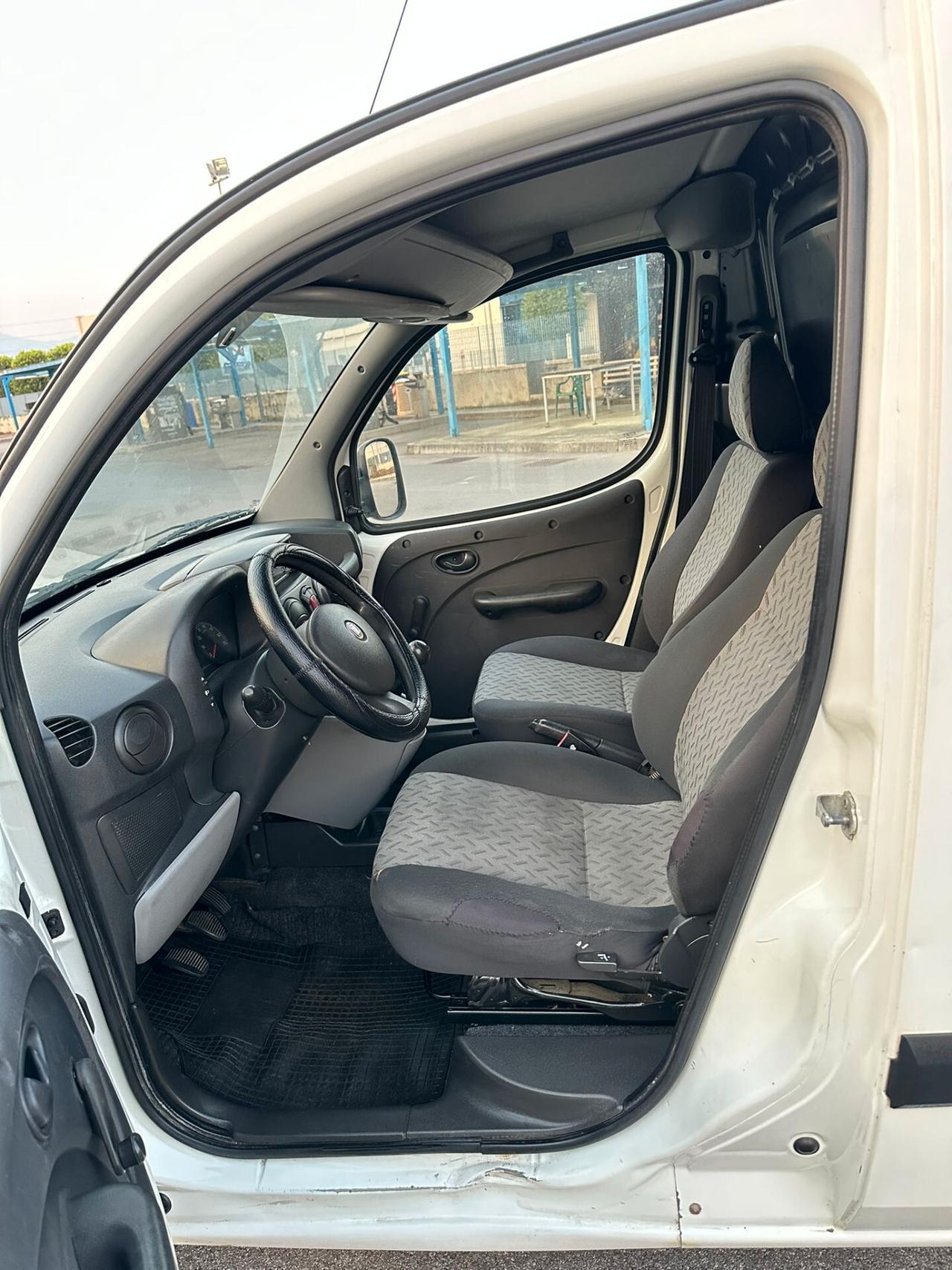 FIAT DOBLO' con 230.000km SUPER PREZZO!