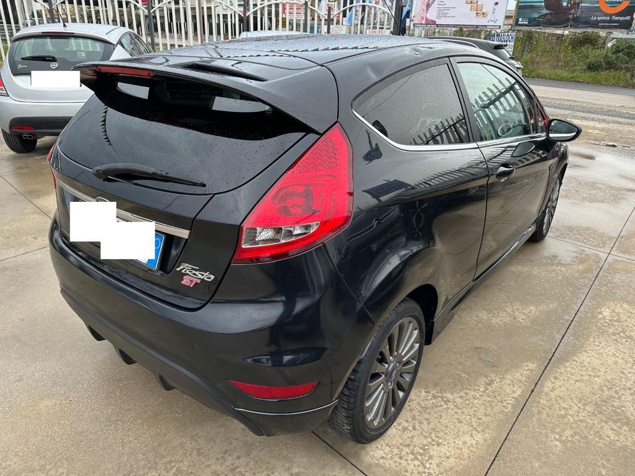 Ford Fiesta 1.4 3 porte Bz.- GPL Titanium