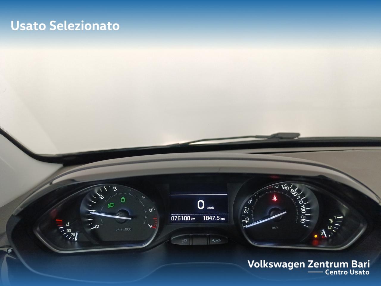 Peugeot 208 5p 1.2 puretech allure 82cv