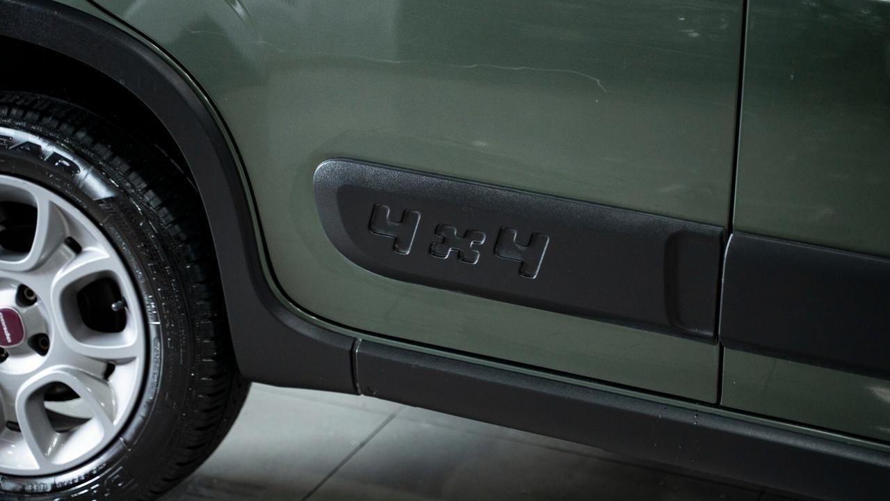 Fiat Panda 1.3 MJT 4x4 16V 95 CV PELLE GANCIO TRAINO FULL OPT