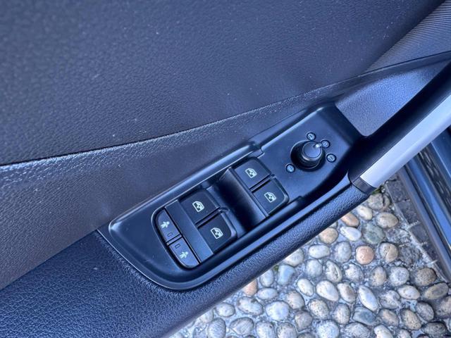 AUDI Q2 35 TDI quattro S tronic Admired
