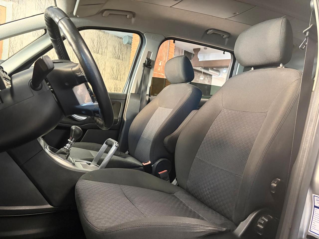 Ford Galaxy 1.8 TDCi 125 CV Ghia