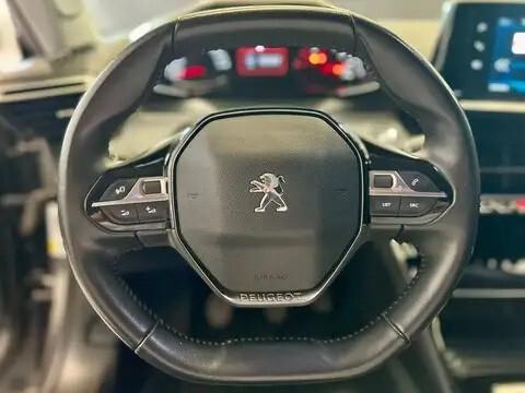 Peugeot 2008 PureTech 100 S&S Allure
