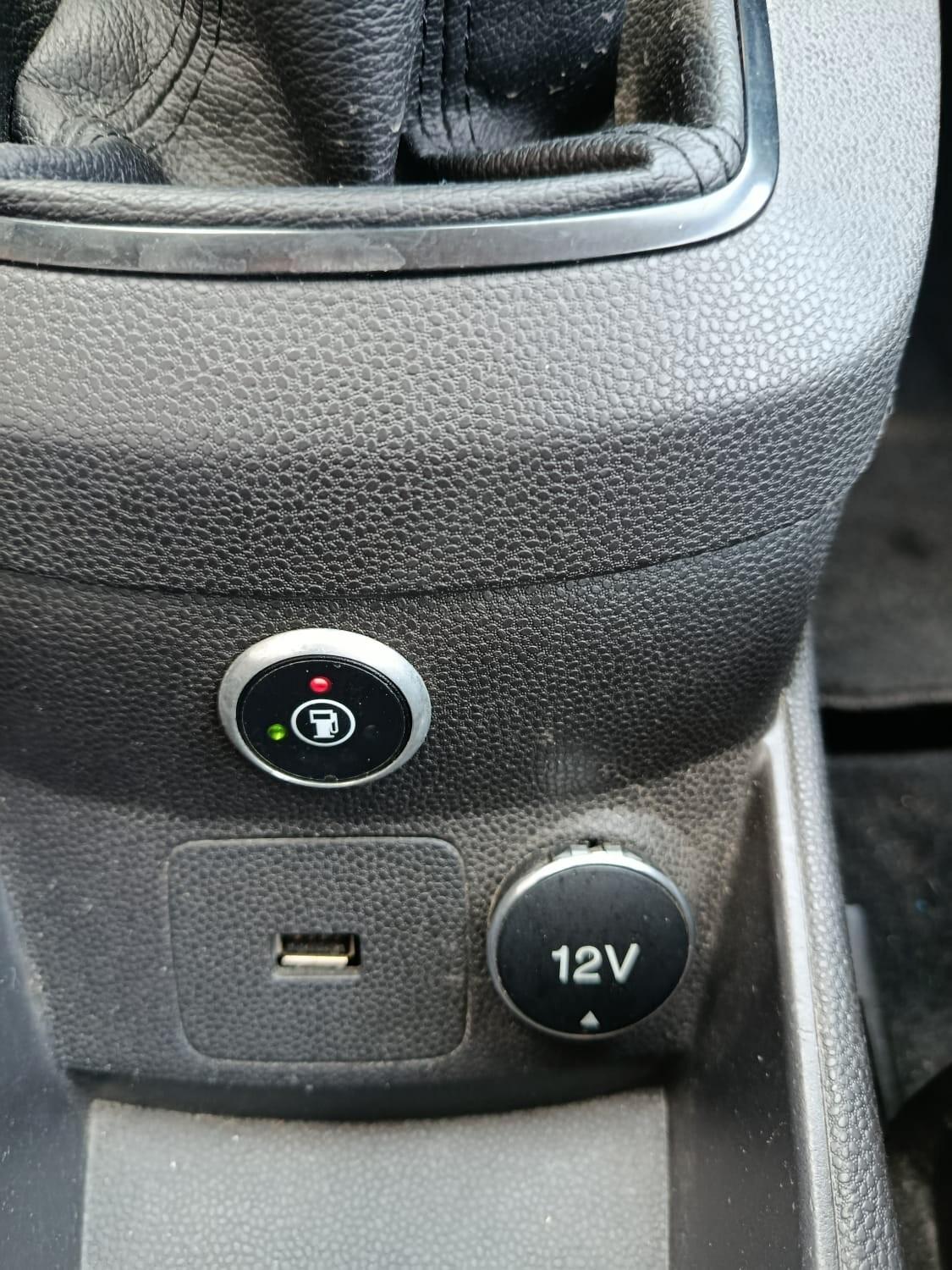 FORD - Fiesta - 1.4 5p. Bz.- GPL Business - UNIPRO. - NEOPATENTATI - FINANZIABILE - PERMUTE