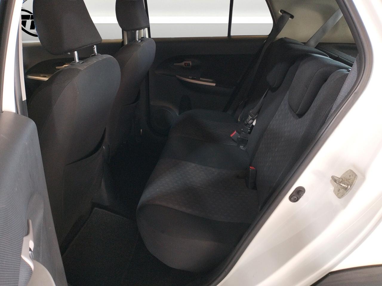 Toyota Urban Cruiser 1.3 vvt-i Dual Luxury - NEOPATENTATI