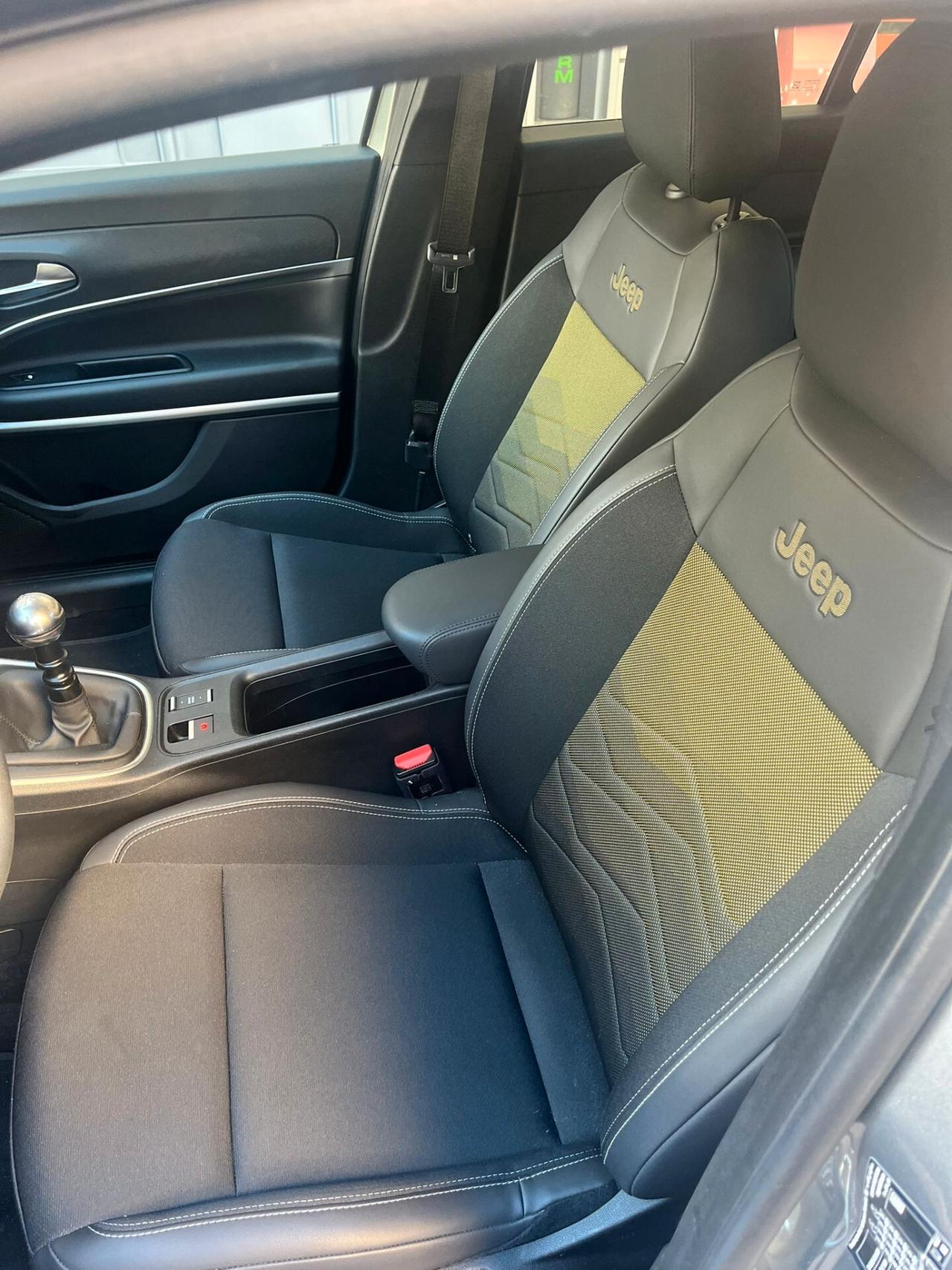 Jeep Avenger 1.2 Turbo 100 CV Summit