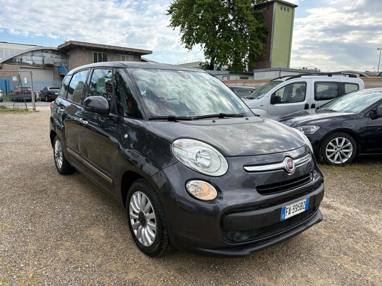 Fiat 500L Living 1.6 Multijet 105 CV Lounge 2015 172.000 KM