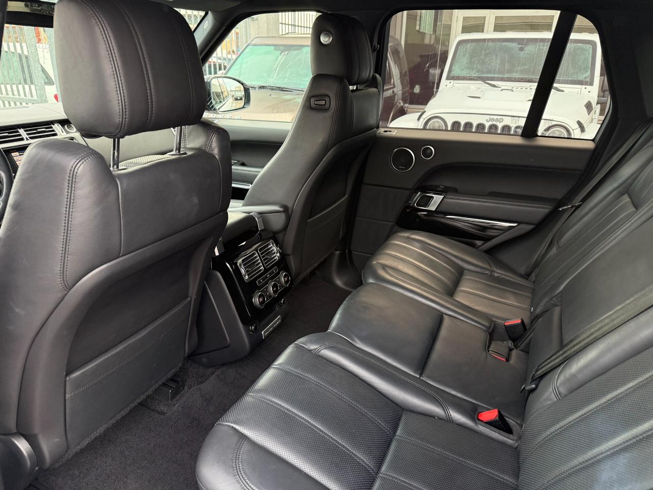 Land Rover Range Rover 3.0 tdV6 Vogue auto