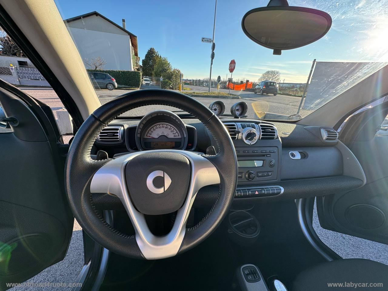 SMART fortwo 1000 52 kW MHD cabrio passion