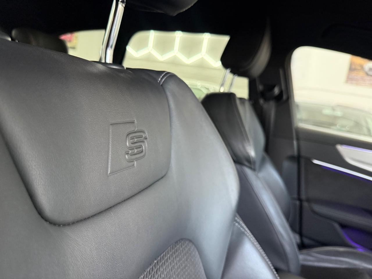 Audi A6 Avant 40 2.0 TDI S tronic Business Design