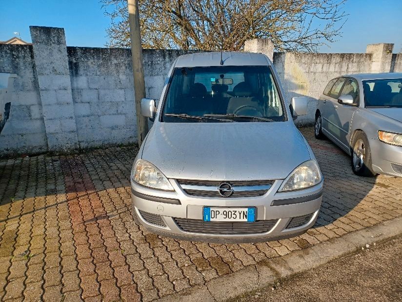 Opel Combo 1.6 METANO