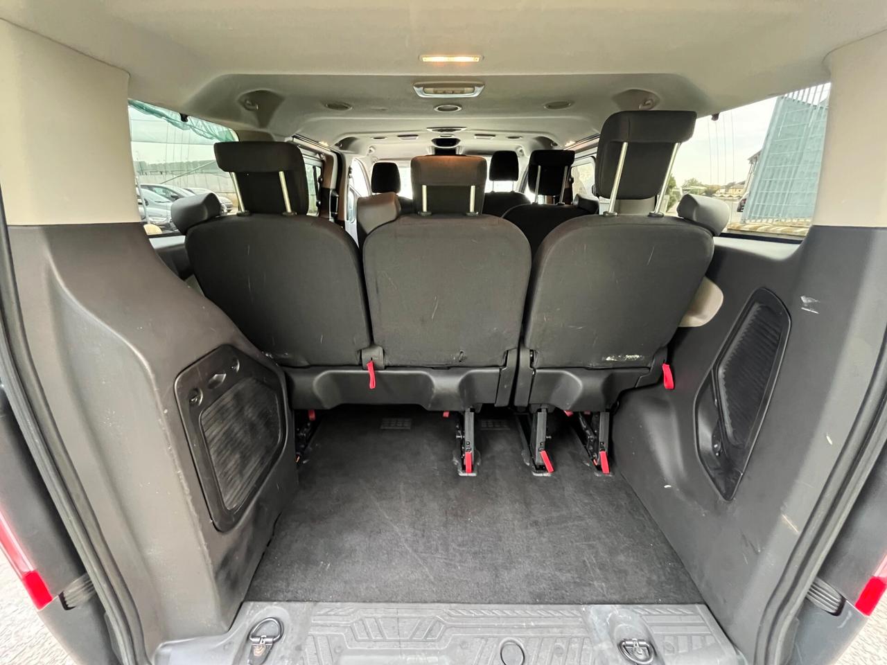 Ford Tourneo Custom 310 2.0 TDCi 130CV PC Trend