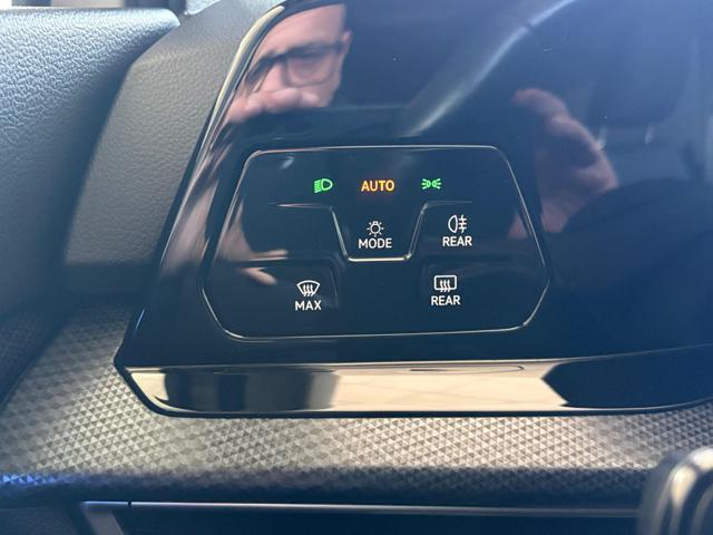 VOLKSWAGEN Golf VIII *Special Model UNITED* 2.0 TDI 116cv IQ.DRIVE