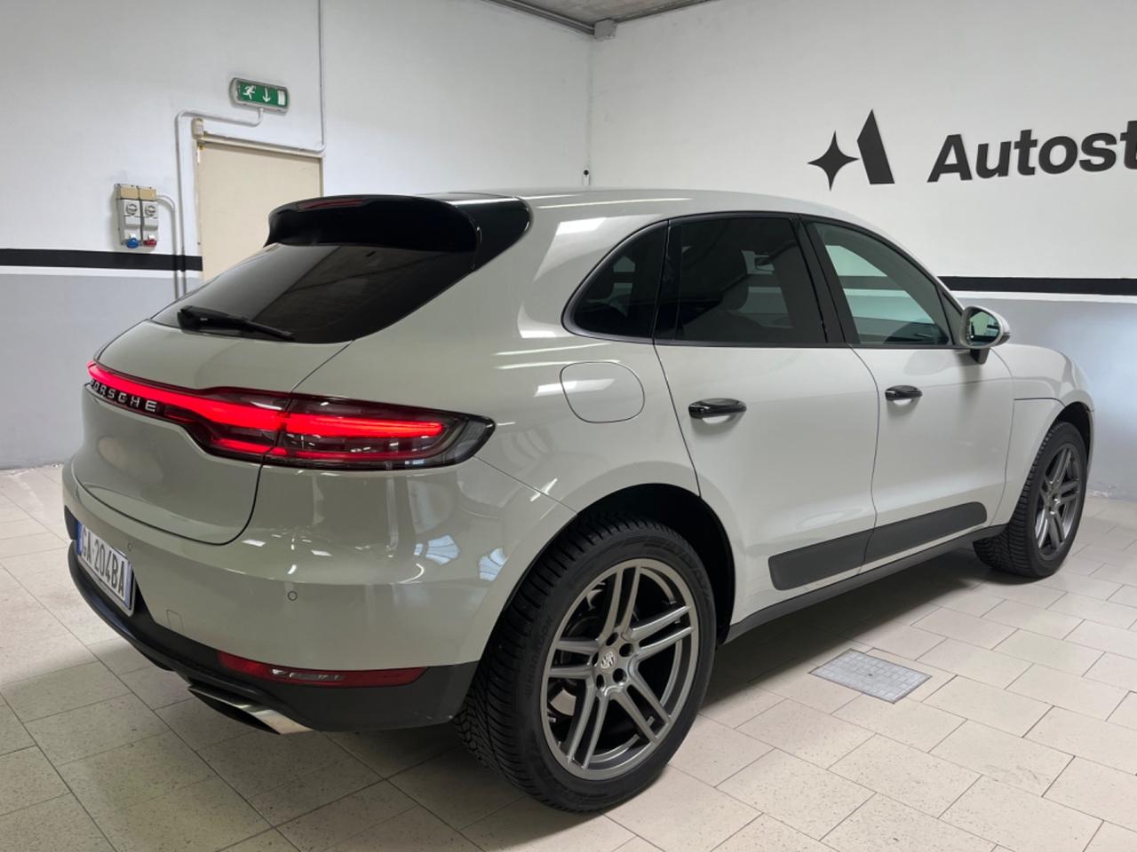 Porsche Macan 2.0 245cv PDK 2020