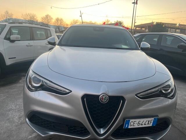 Alfa Romeo Stelvio 2.2 Turbodiesel 190 CV AT8 Q4 Business