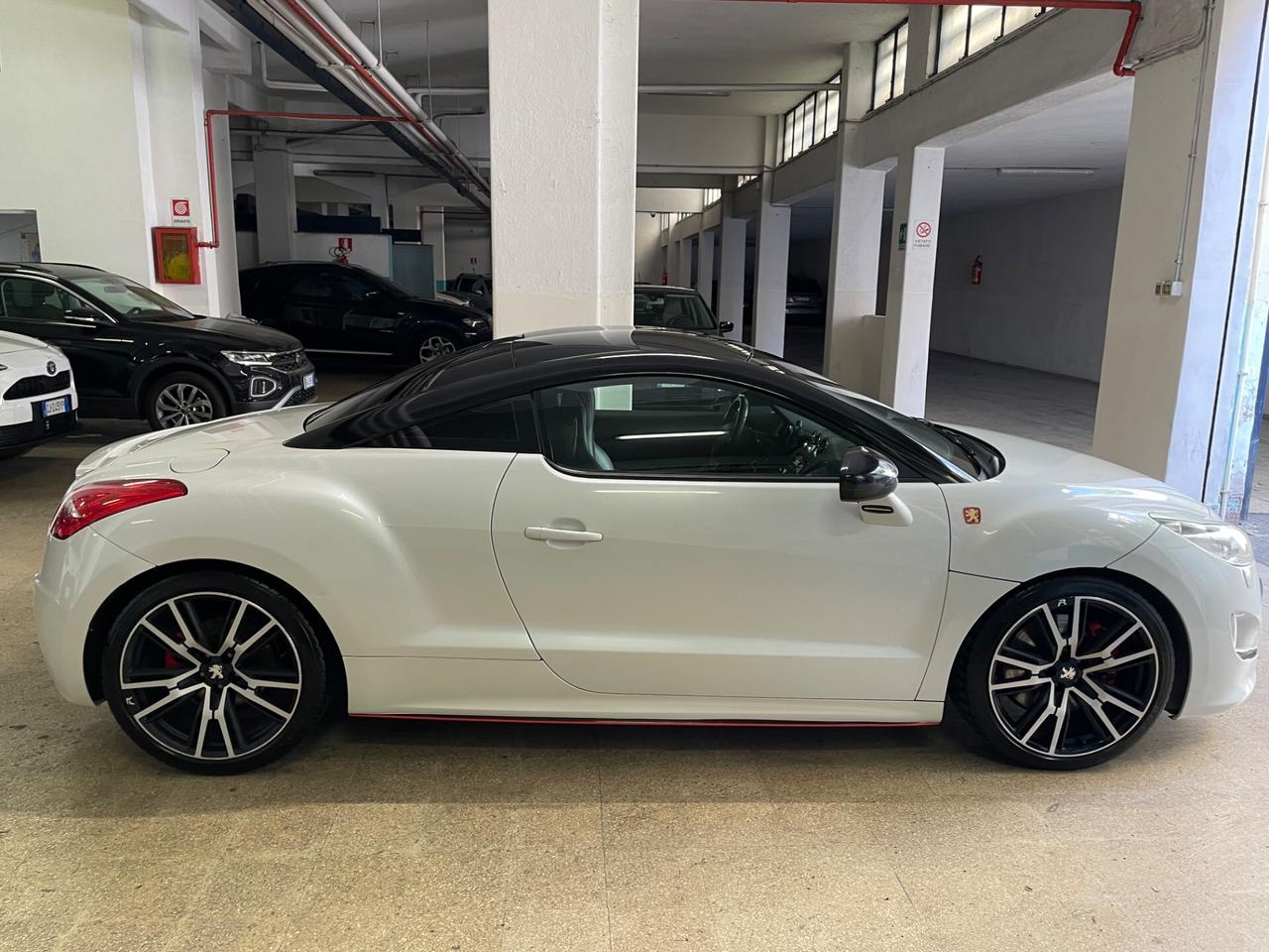 Peugeot RCZ 1.6 THP 270 CV