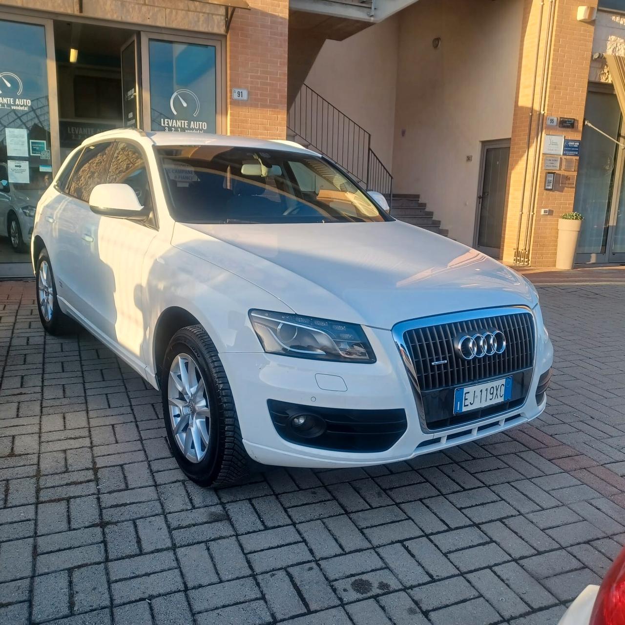 PERFETTA AUDI Q5 2.0 TDI 4X4 EURO 5