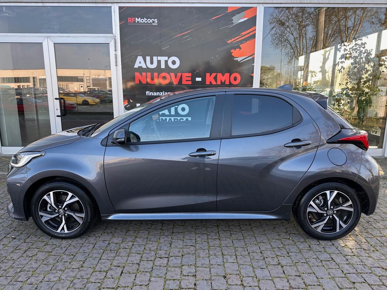Toyota Yaris 1.5 Hybrid 5 porte Trend