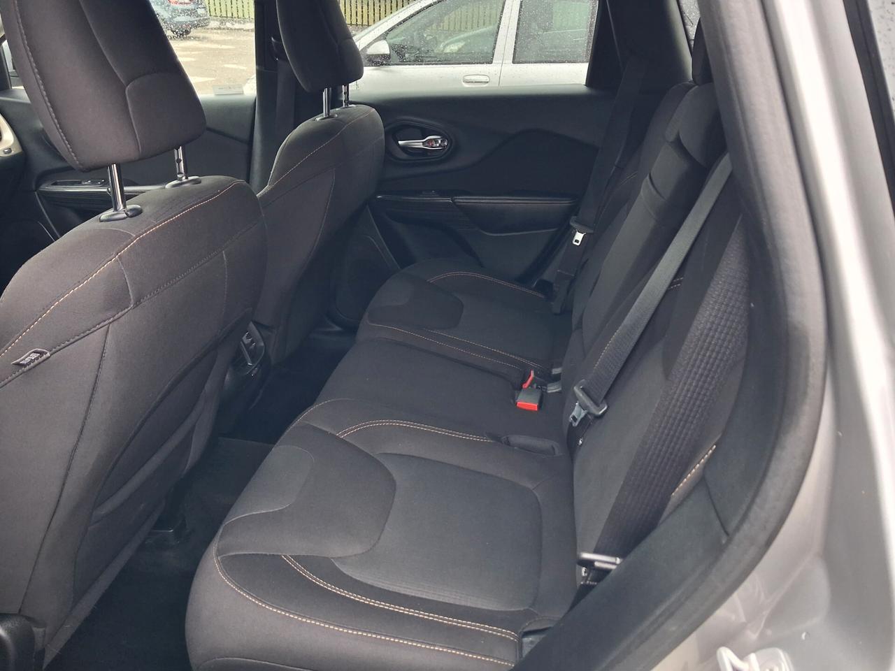 Jeep Cherokee 2.2 Mjt II 4WD Active Drive I Night Eagle