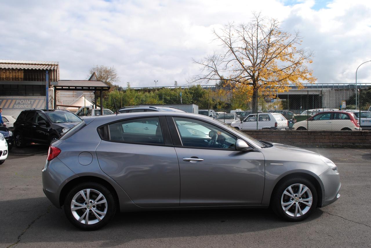 ALFA ROMEO GIULIETTA 1.6 JTDm-2 120 CV OK NEOPATENTATI