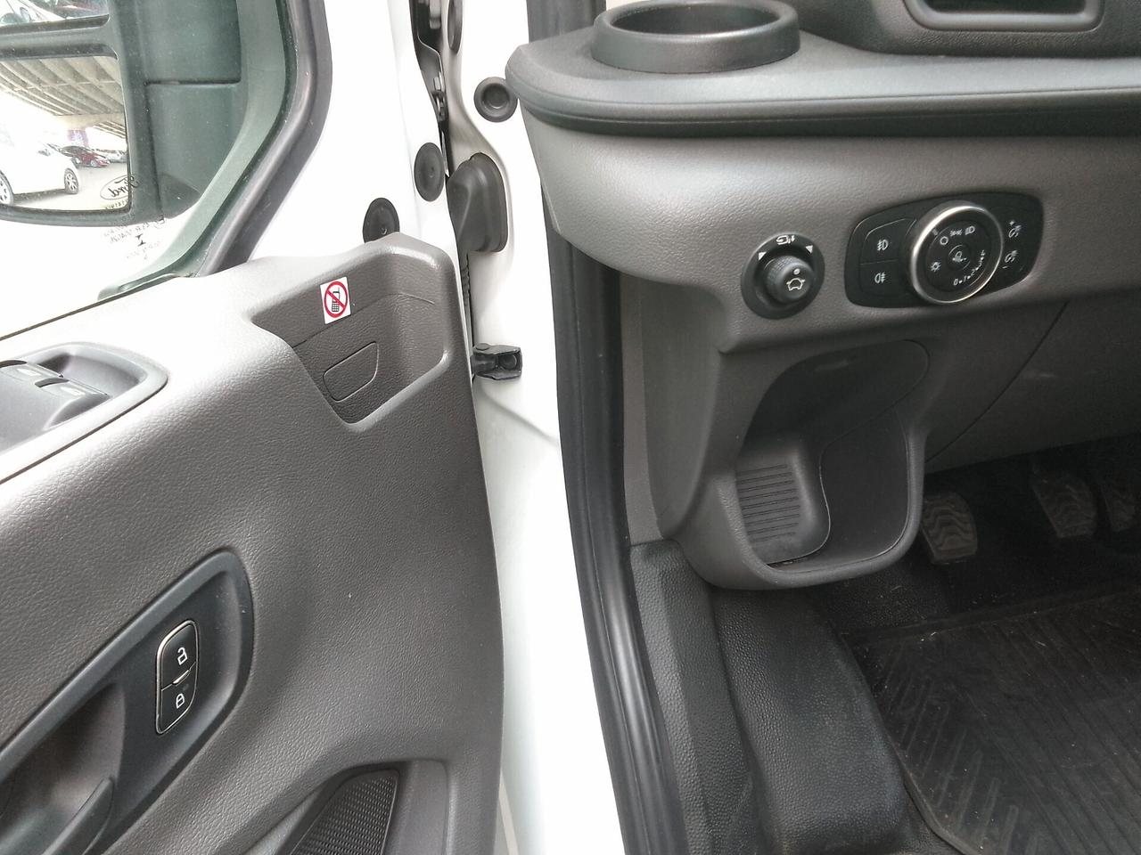 Ford Transit Custom 2.0 TDCi IVA COMPRESA OK NEO