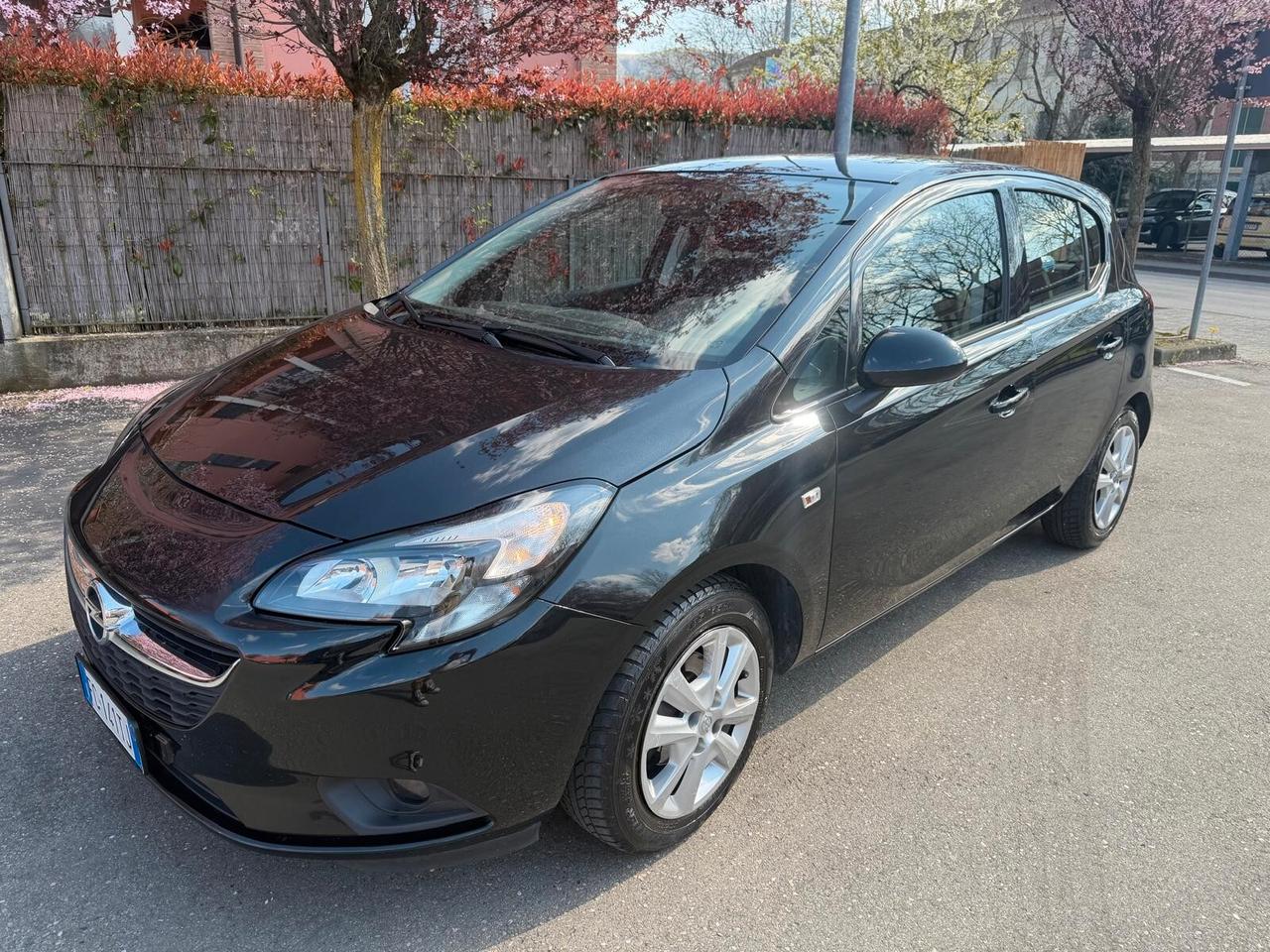 Opel Corsa 1.2 5P. Benzina