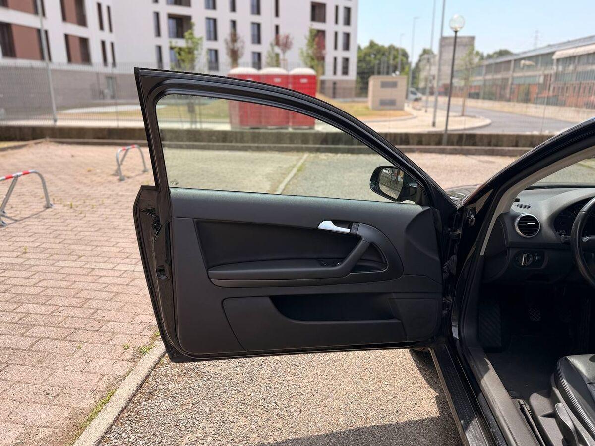 Audi A3 3 Porte A3 1.6 tdi Ambiente