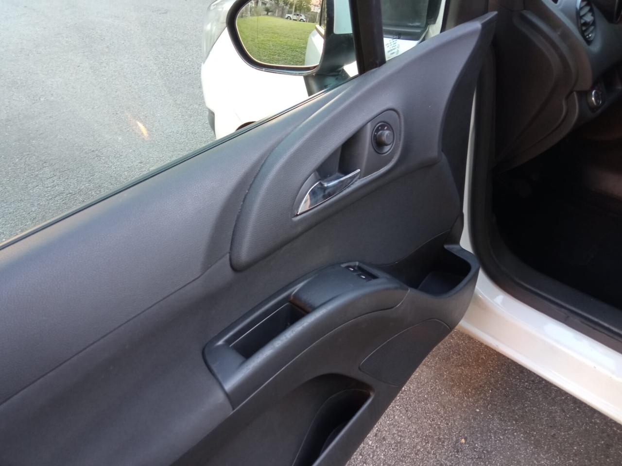 Opel Meriva 1.3 CDTI 95CV ecoFLEX Cosmo