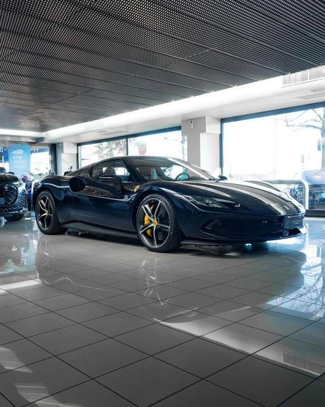 Ferrari 296 GTB 830 CV