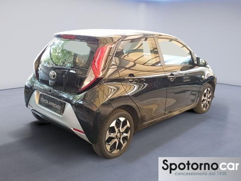 Toyota Aygo Aygo Connect 1.0 VVT-i 72 CV 5 porte x-play MMT