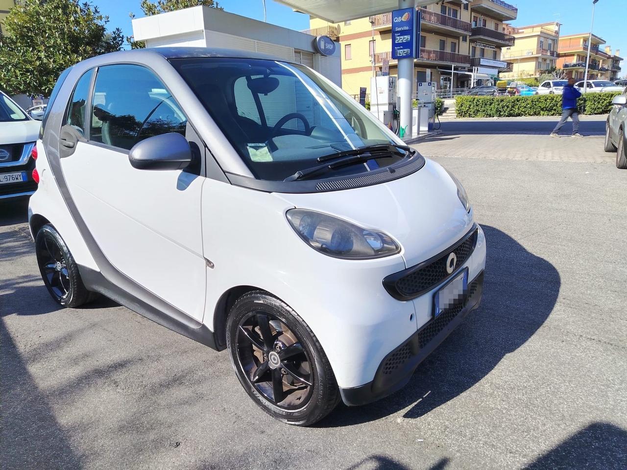 Smart ForTwo 1000 45 kW MHD coupé pure Teen II
