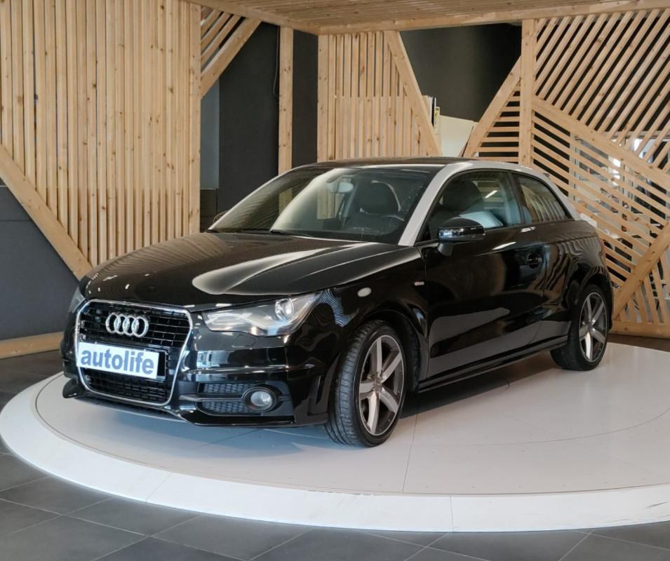 Audi A1 1.6 tdi Attraction 105cv