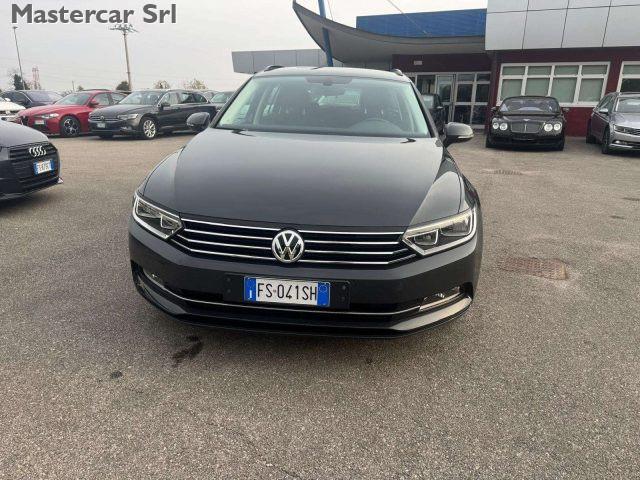 VOLKSWAGEN Passat Variant 1.6 tdi Business 120cv dsg 7m - FS041SH