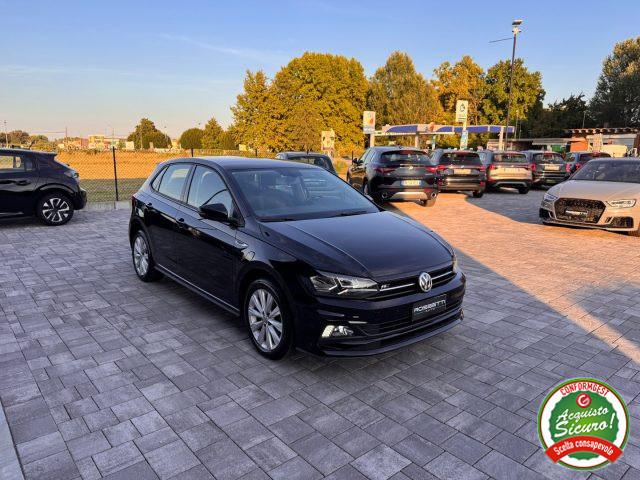 VOLKSWAGEN Polo 1.0 TGI 5p. R-LINE Sport ANCHE PER NEOPATENTATI