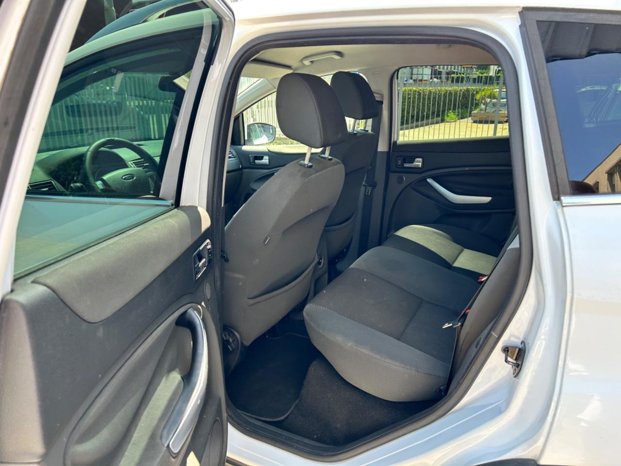 Ford Kuga 2WD 2.0 TDCi CV 140