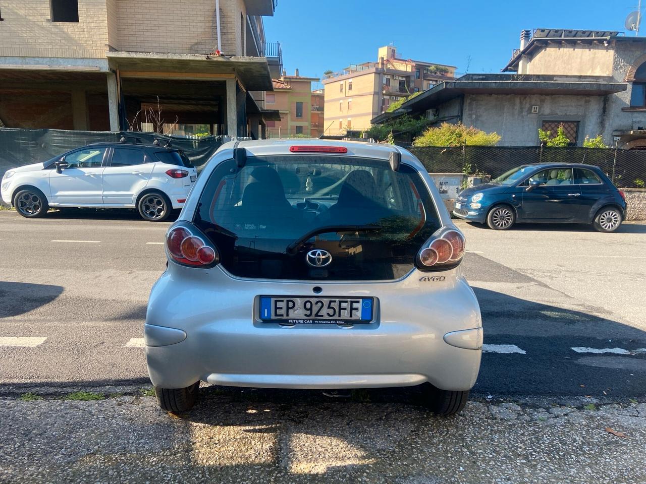 Toyota Aygo 1.0 12V VVT-i 5 porte Orange Connect MMT