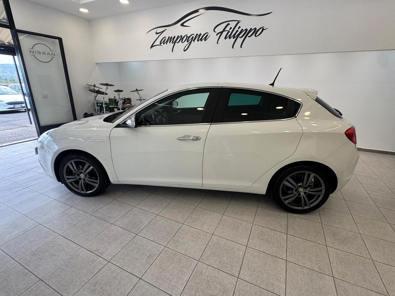 Alfa Romeo Giulietta 1.6 JTDm 105CV RESTYLING 2014