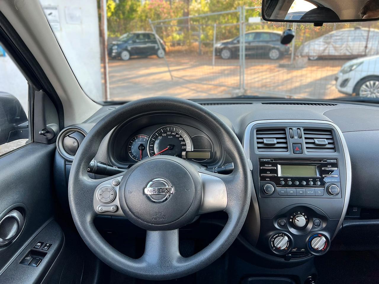 NISSAN MICRA 1.2 V visia young-2014