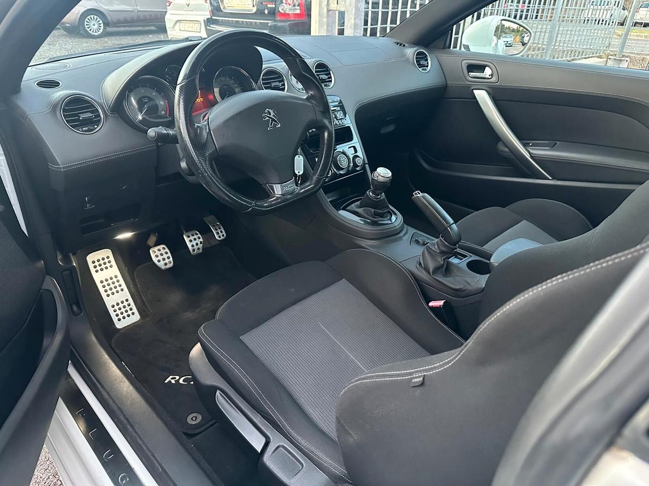Peugeot RCZ 2.0 HDi 163CV