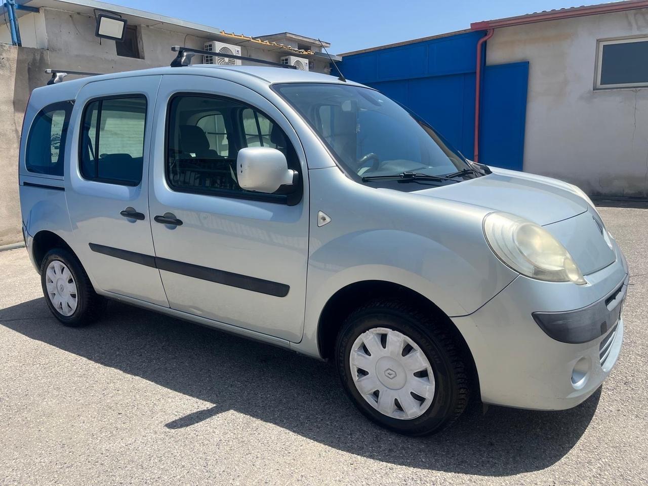 Renault kangoo 5P-1.5 dci- 2008