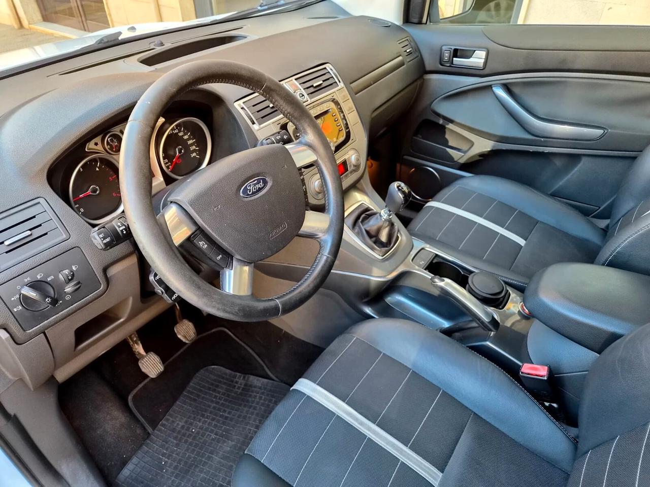 Ford Kuga 2.0 TDCi 163 CV 4WD Titanium DPF
