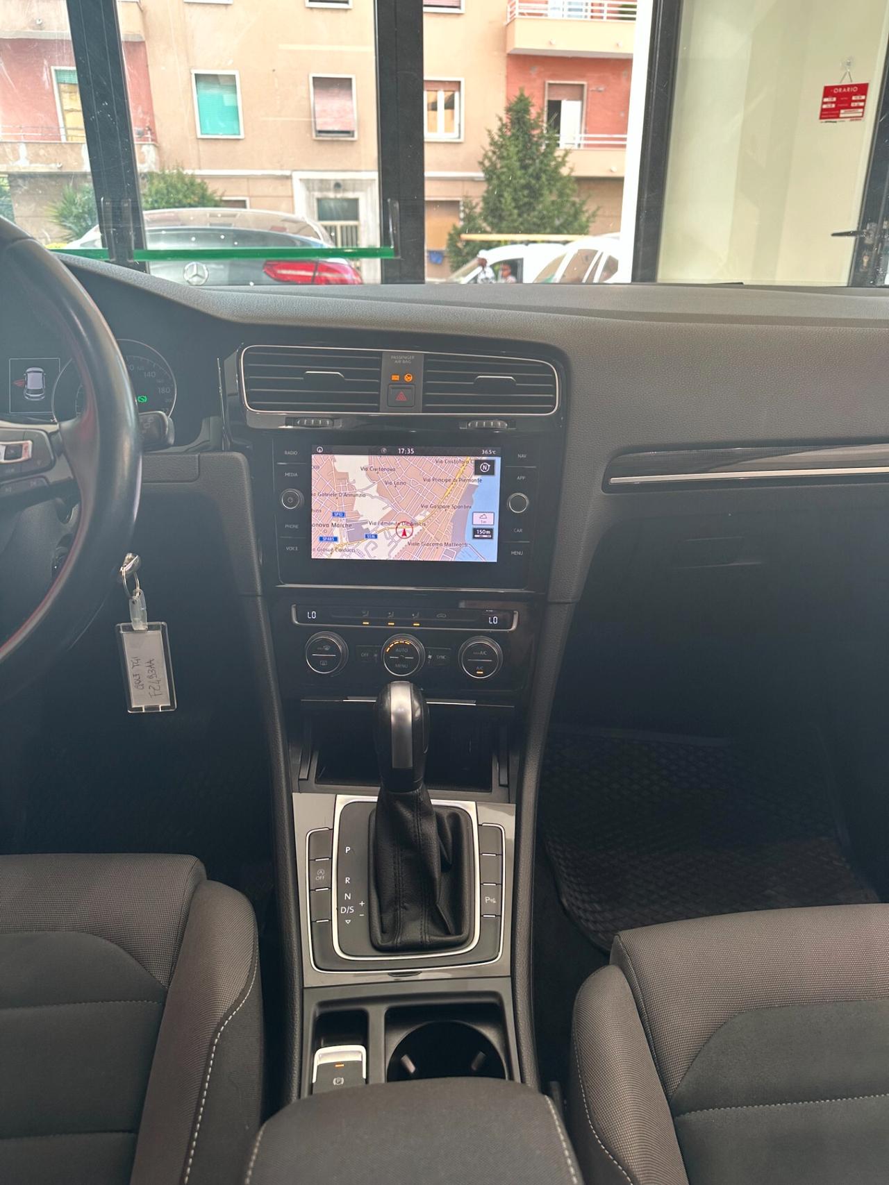 Volkswagen Golf 1.5 TGI DSG 5p. Executive BlueMotion Technology